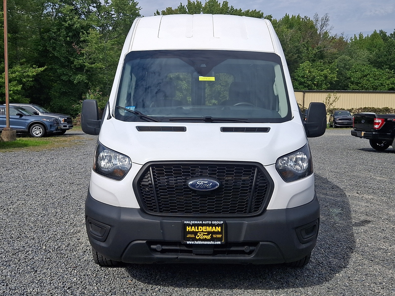 Used 2021 Ford Transit 250 148 High Roof RWD image 2