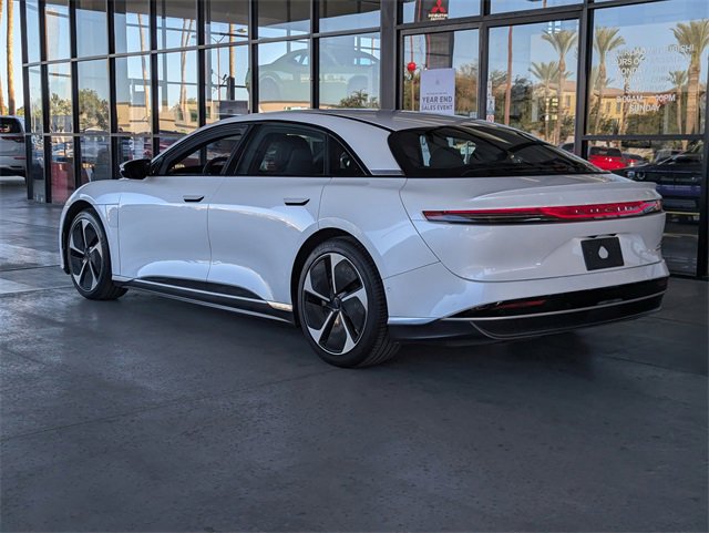 Used 2024 Lucid Air Touring image 4