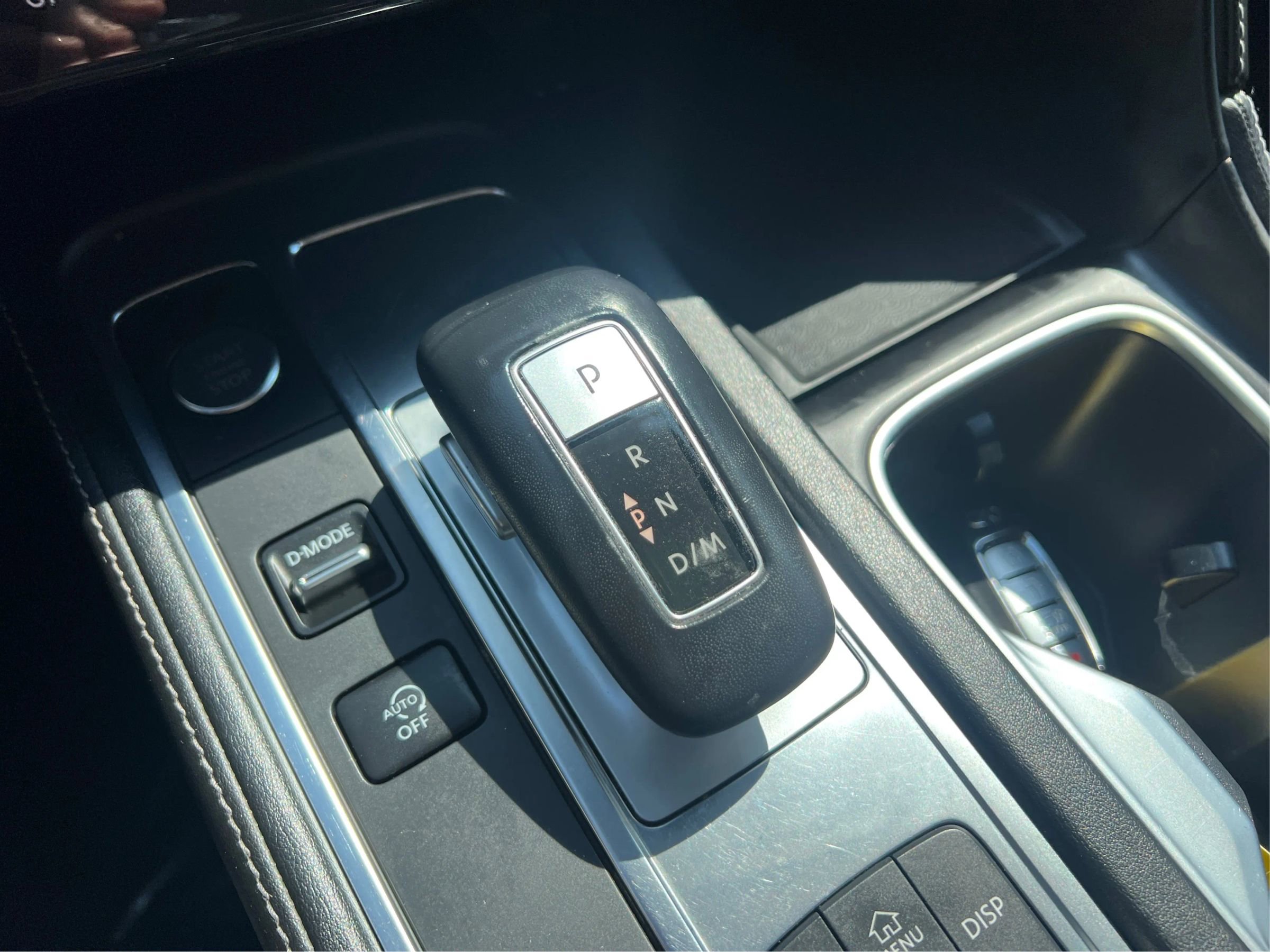 Used 2023 INFINITI QX60 Pure w/ Cargo Package image 36