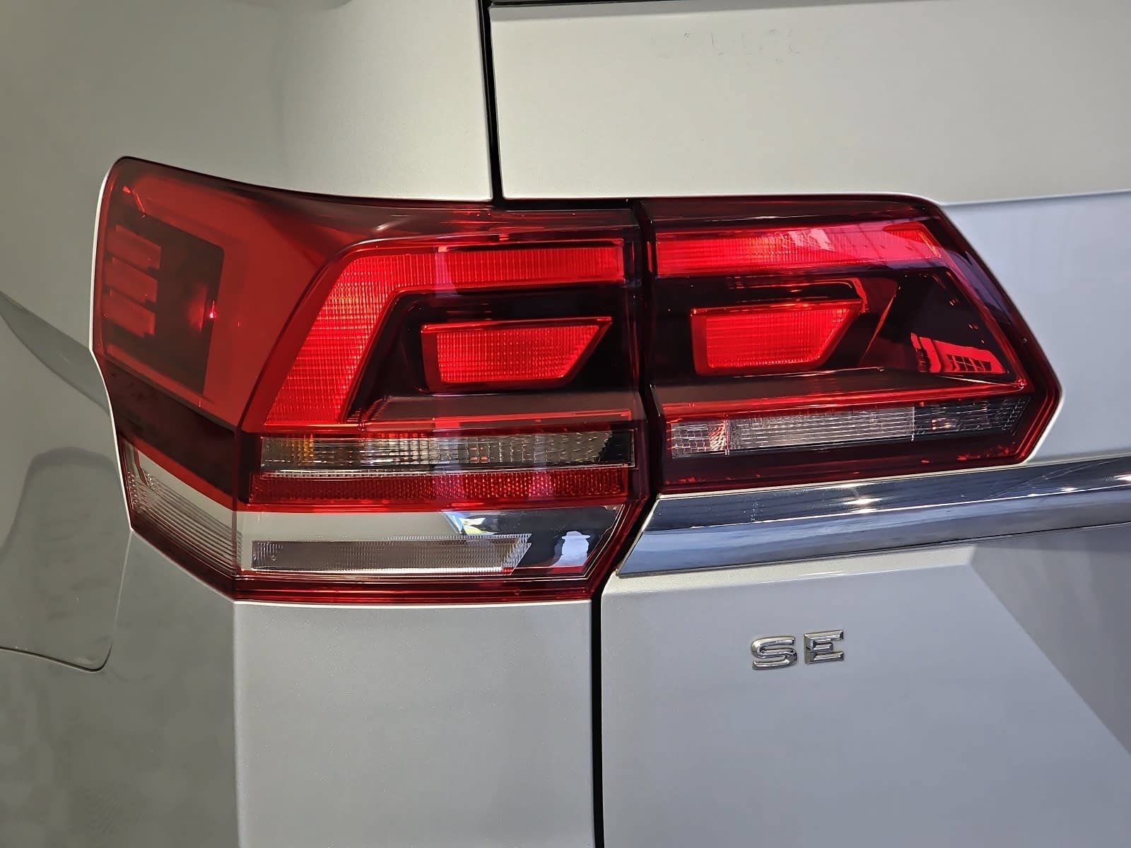 Used 2019 Volkswagen Atlas SE FWD image 13