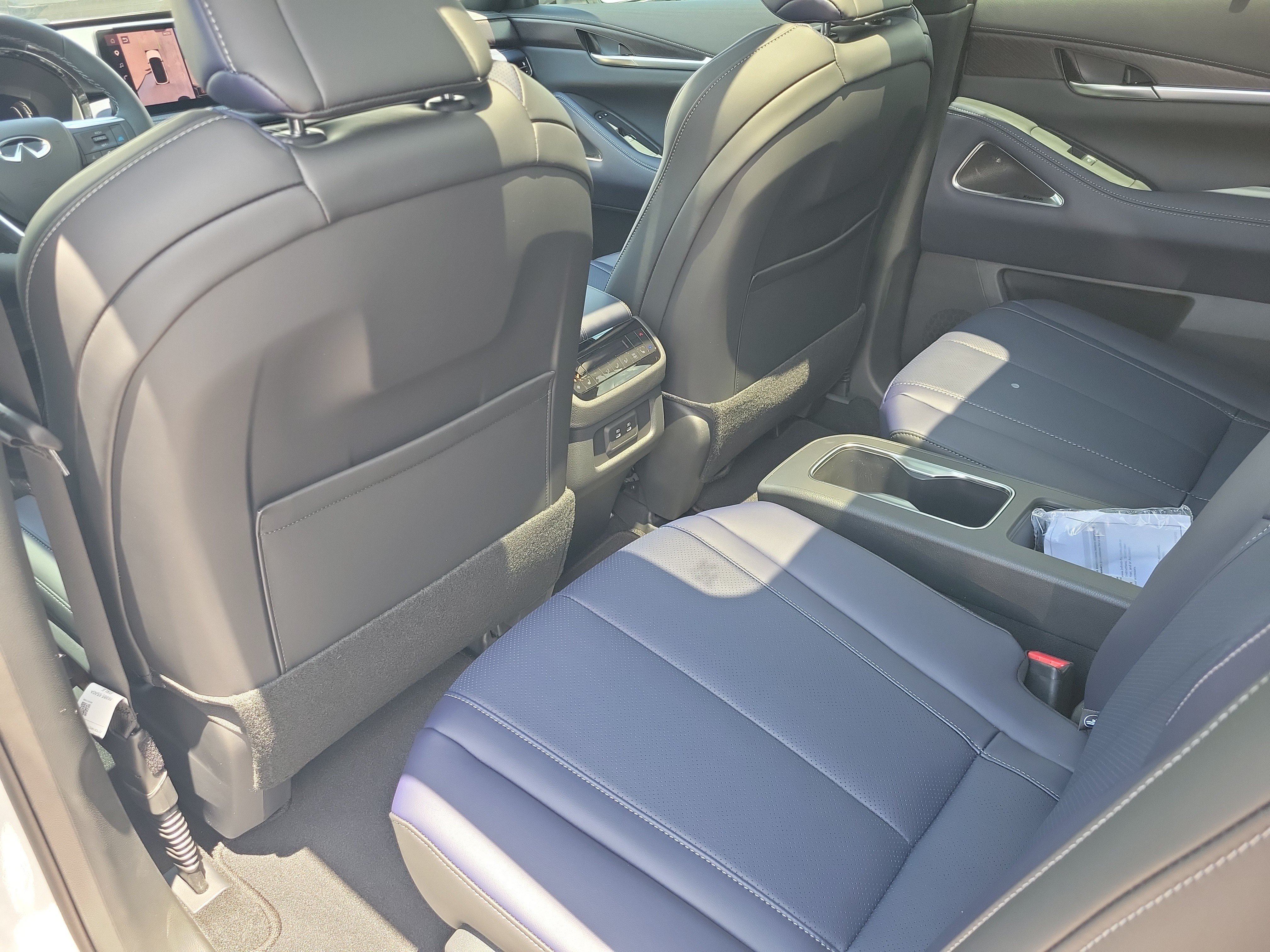 New 2026 INFINITI QX60 Sport w/ Dark Cargo Package AWD/4WD image 21