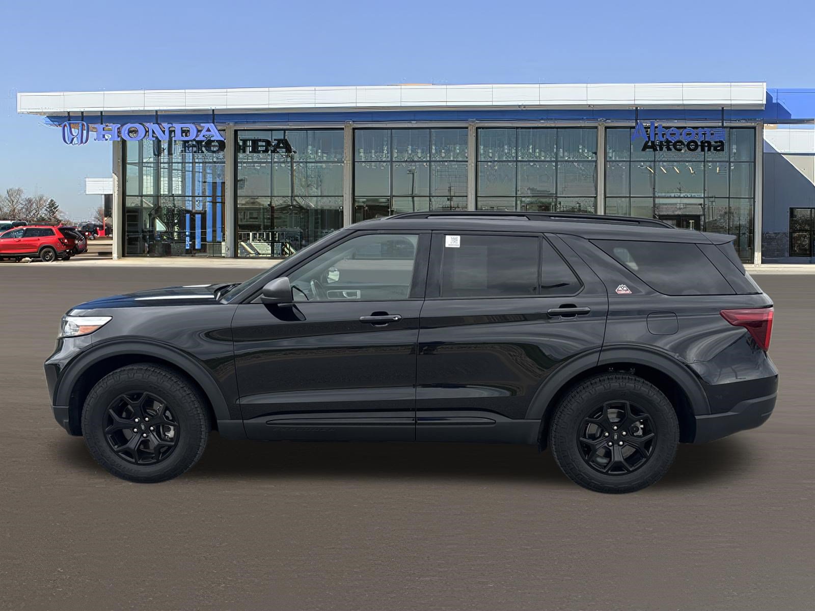 Used 2023 Ford Explorer Timberline AWD/4WD image 2