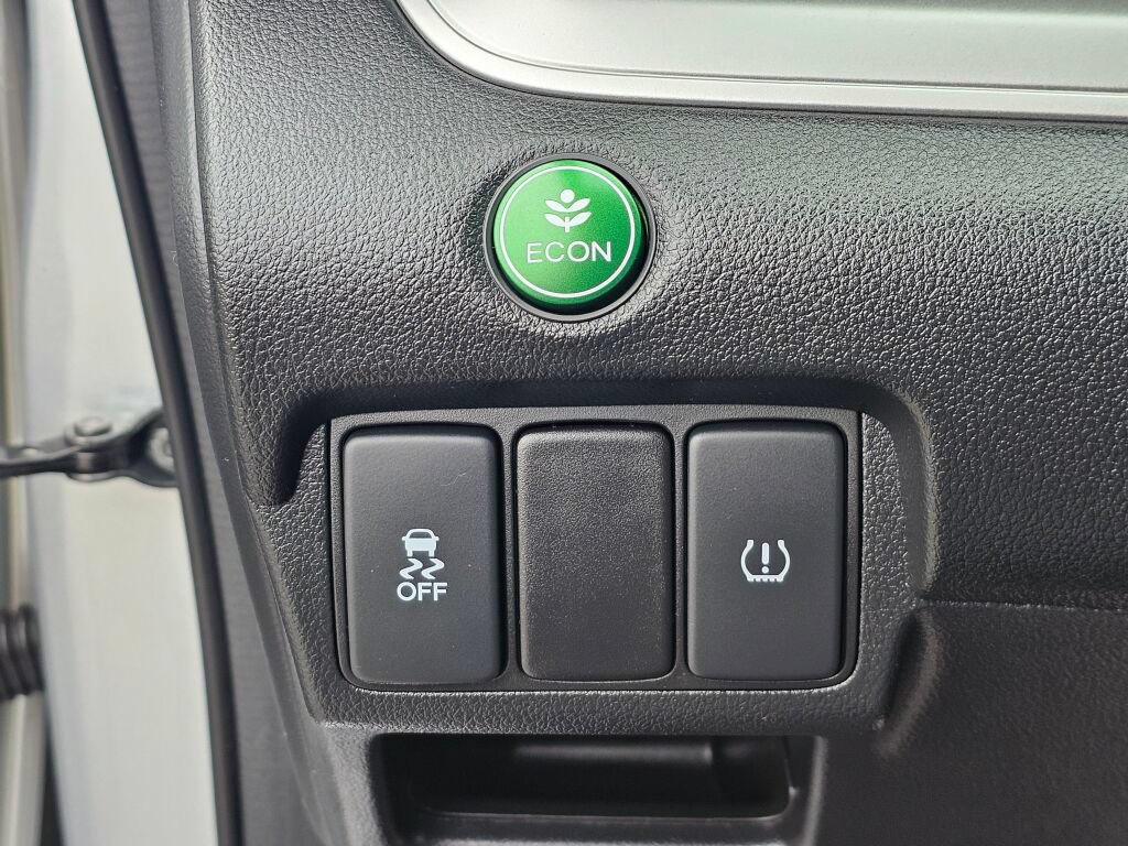 Used 2016 Honda CR-V LX image 18