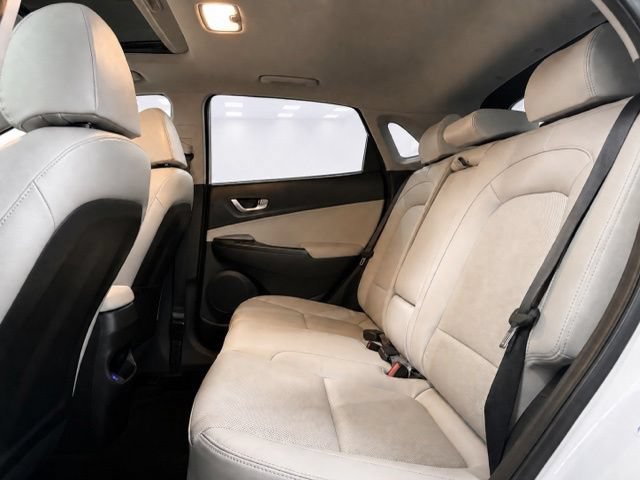 Used 2023 Hyundai Kona Limited AWD/4WD image 19