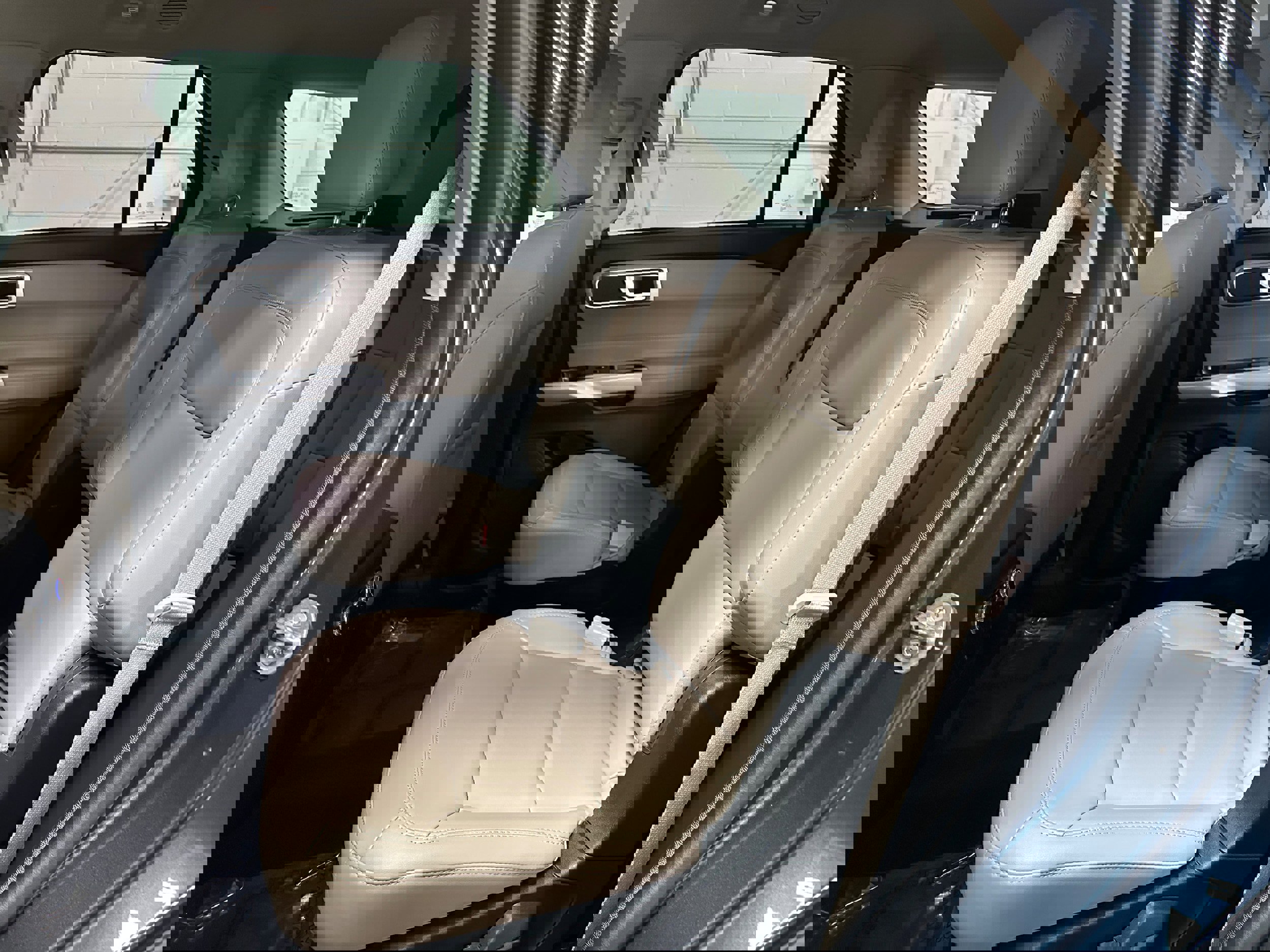 Certified 2023 Ford Explorer XLT w/ Equipment Group 202A image 9