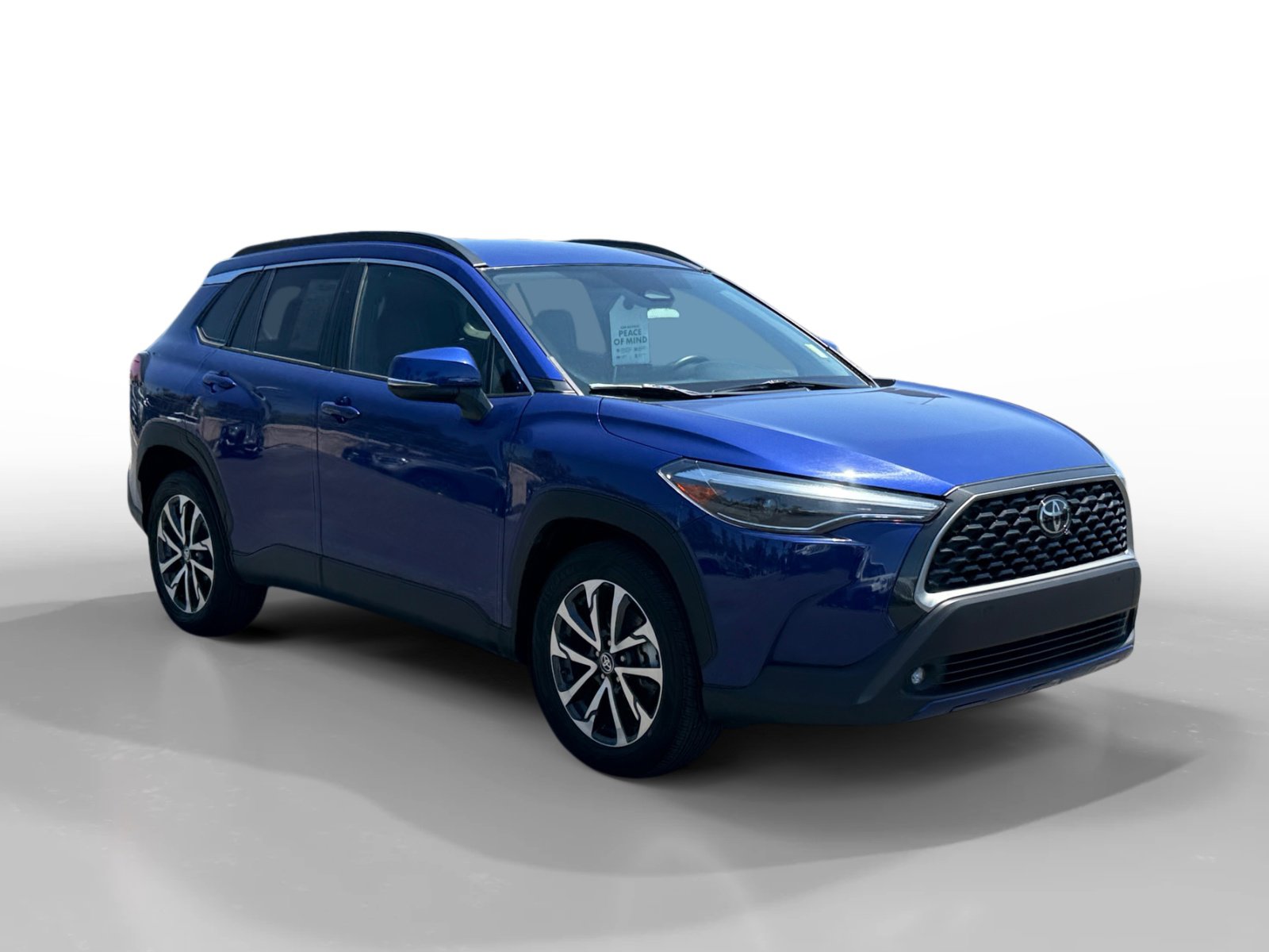 Used 2024 Toyota Corolla Cross XLE image 7