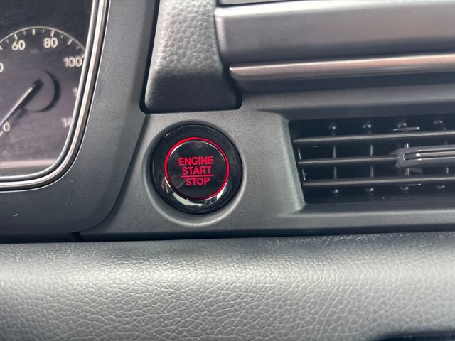 Used 2025 Honda Pilot TrailSport image 15