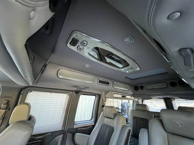 Used 2014 GMC Savana 1500 RWD image 23