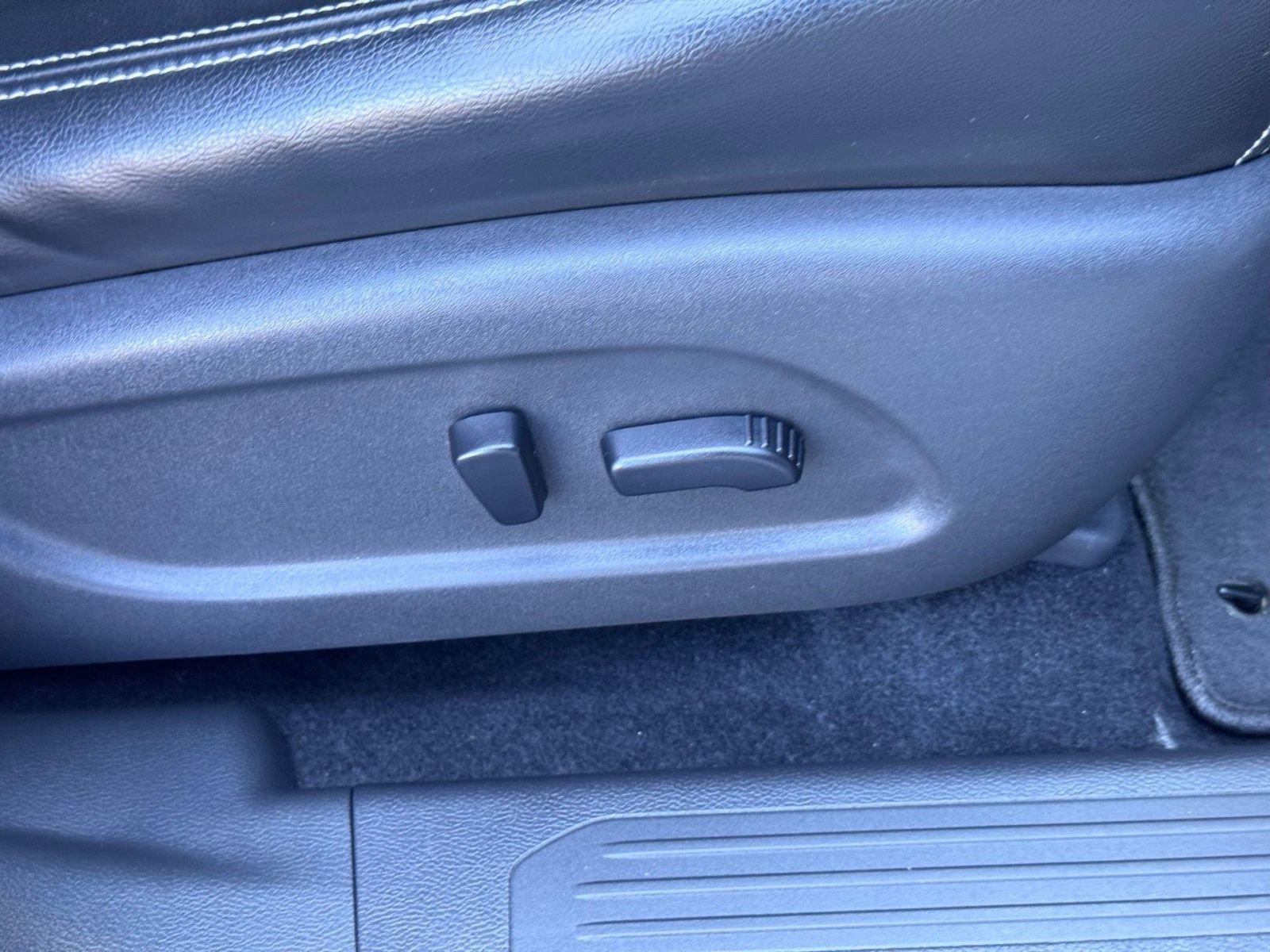 Used 2021 Nissan Murano SL image 12