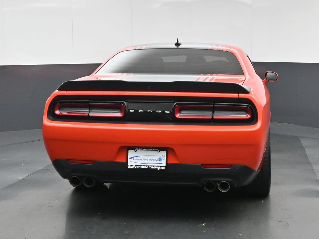 Used 2018 Dodge Challenger R/T Scat Pack RWD image 6