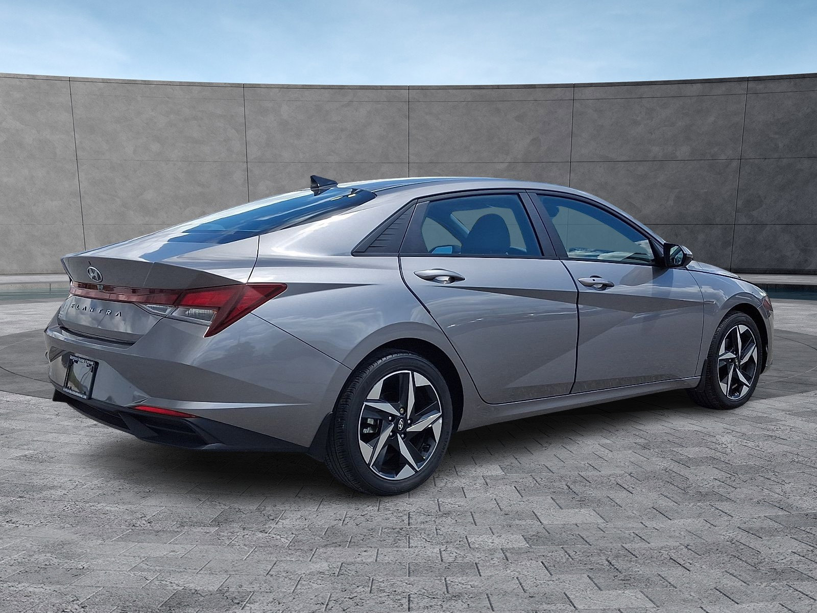 Certified 2023 Hyundai Elantra SEL w/ Convenience Package FWD image 11