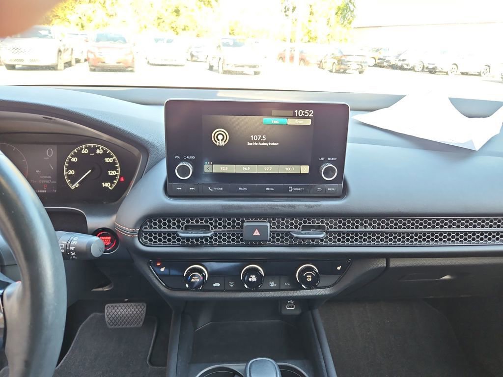 Used 2024 Honda HR-V Sport image 15