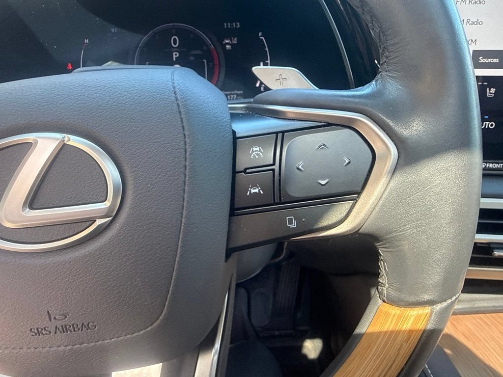 Used 2024 Lexus RX 350 FWD w/ Convenience Package image 18