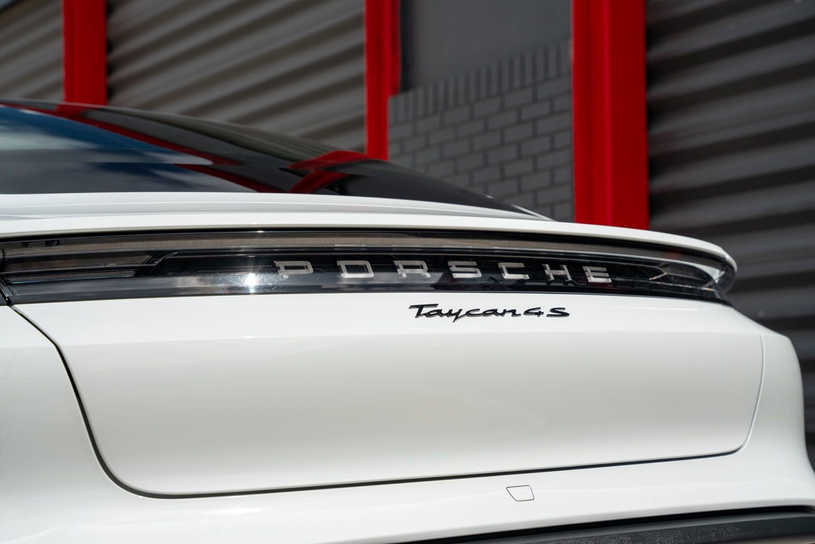 Used 2021 Porsche Taycan 4S AWD/4WD image 10