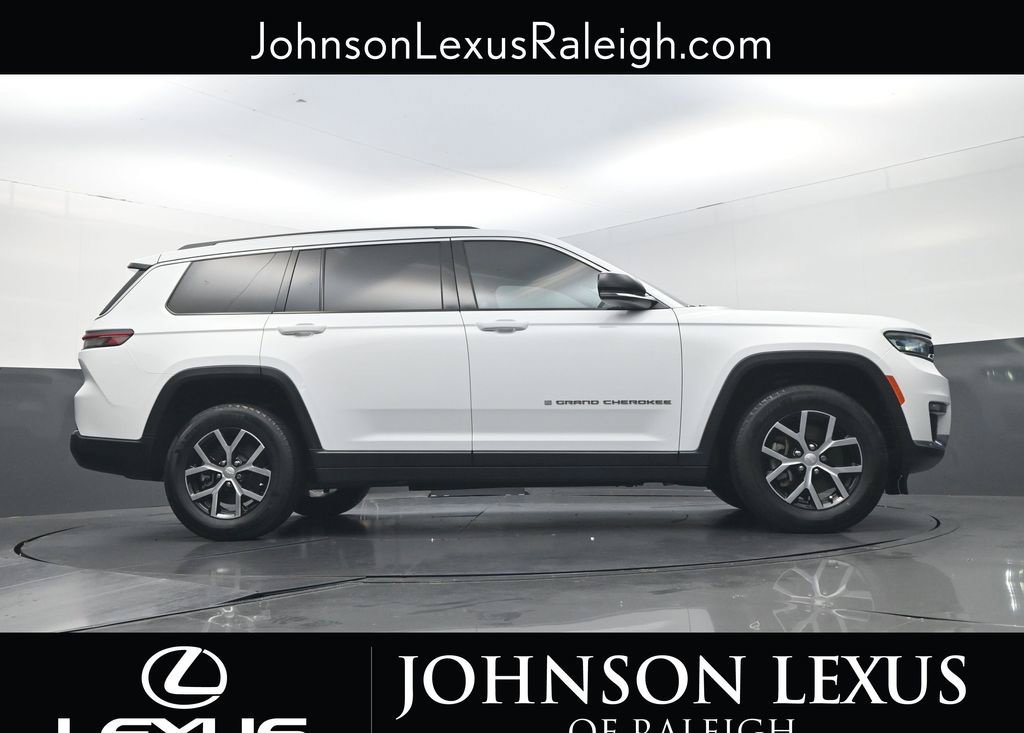 Used 2024 Jeep Grand Cherokee L Limited AWD/4WD image 21