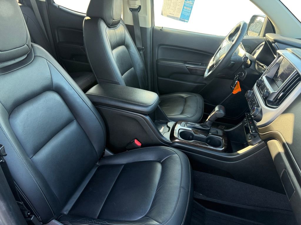 Used 2020 GMC Canyon SLT image 17