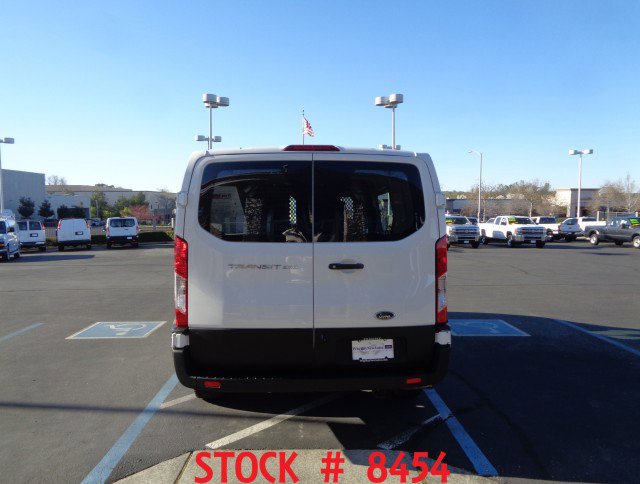 Used 2024 Ford Transit 250 Low Roof w/ Exterior Upgrade Package image 4