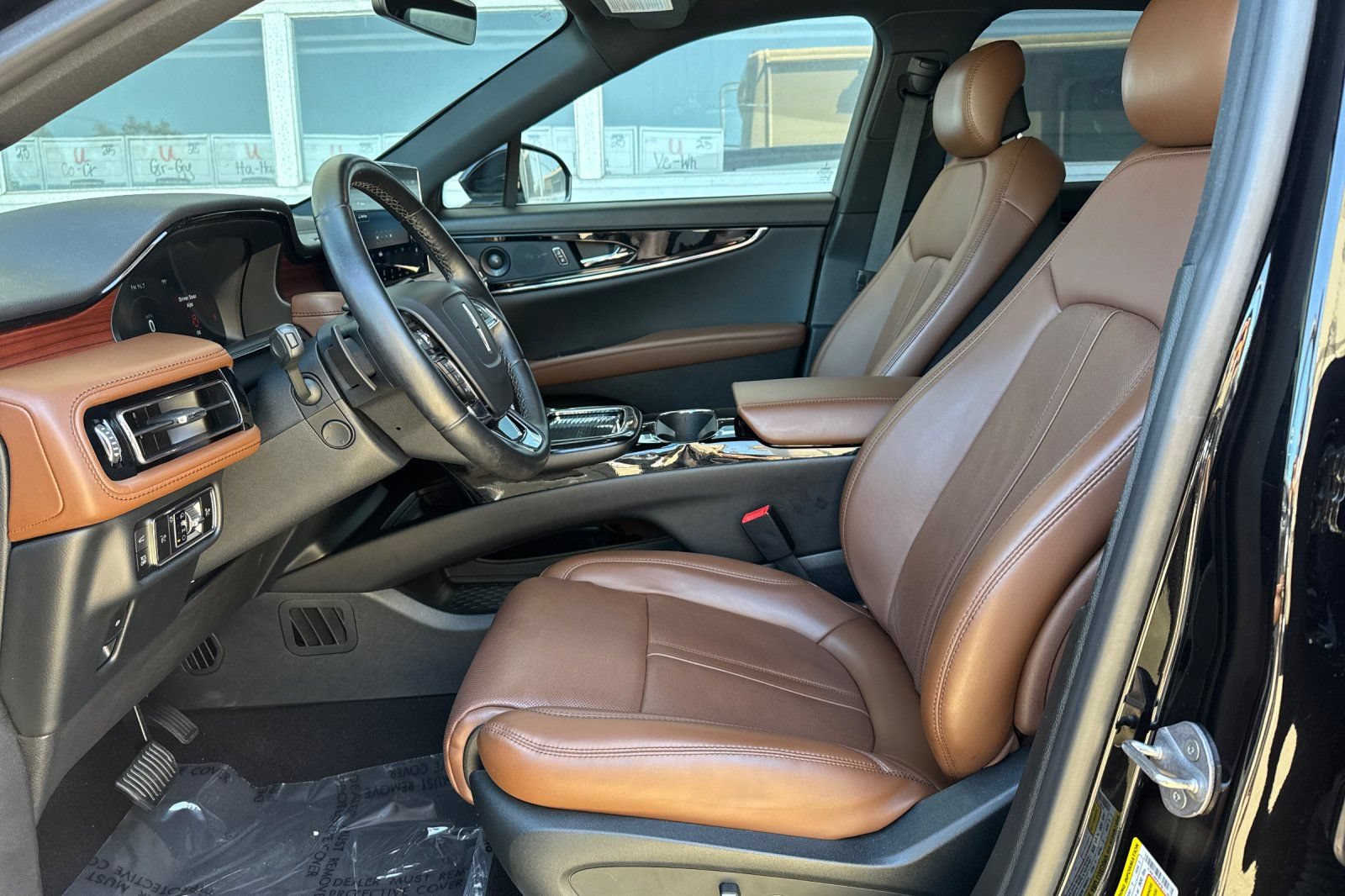 Used 2023 Lincoln Nautilus Reserve w/ Equipment Group 201A AWD/4WD image 10