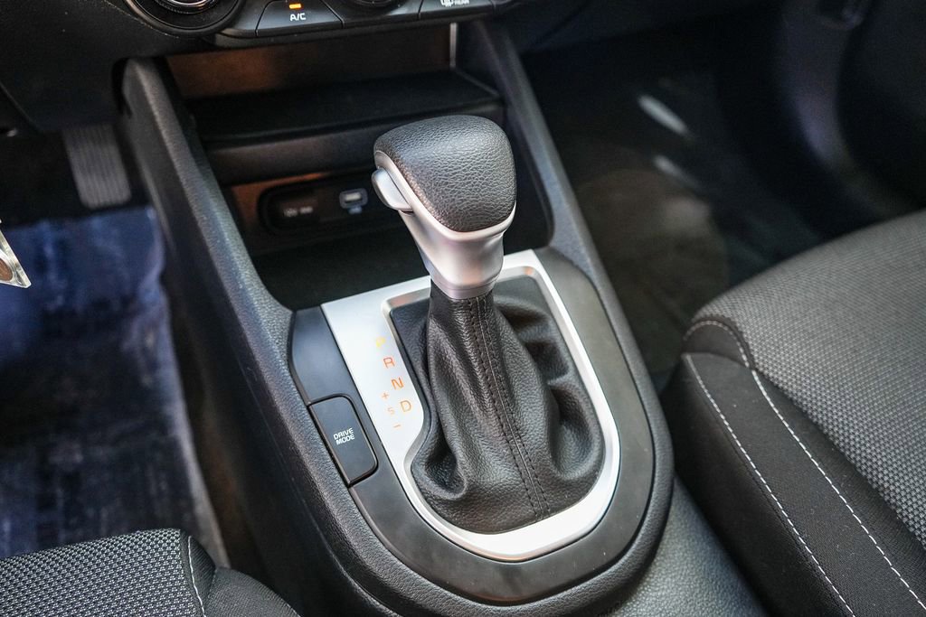 Used 2024 Kia Forte LXS FWD image 17