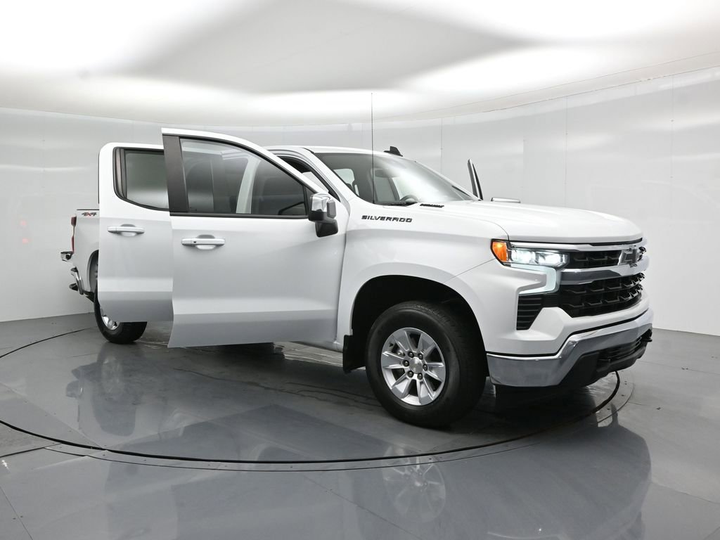 Used 2023 Chevrolet Silverado 1500 LT w/ LPO, Dark Essentials Package AWD/4WD image 26