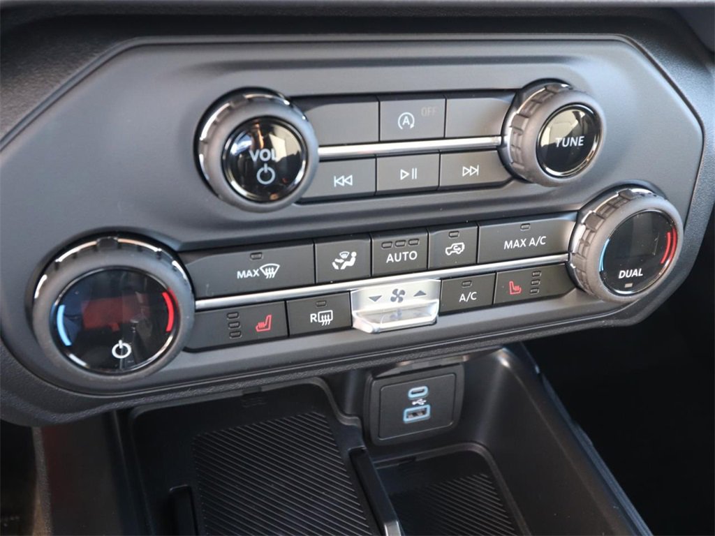 New 2025 Ford Bronco Big Bend image 21