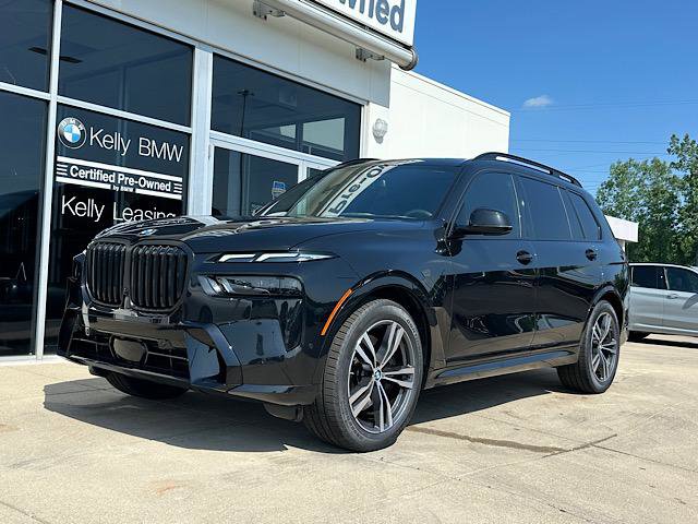 Certified 2023 BMW X7 xDrive40i w/ M Sport Package image 3