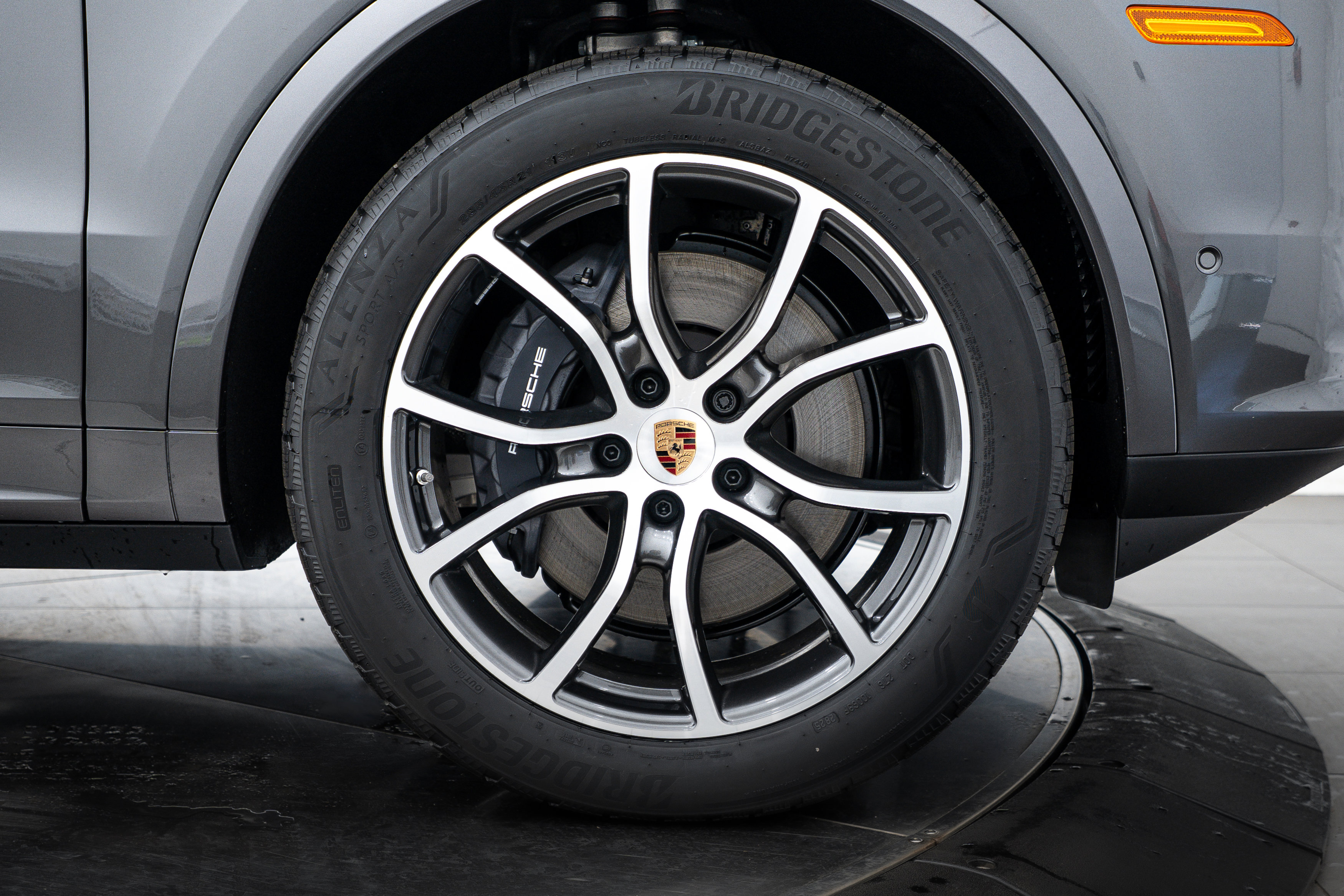 New 2026 Porsche Cayenne image 11