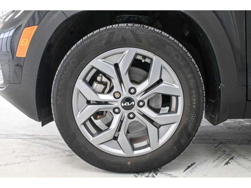 Used 2024 Kia Seltos S image 21