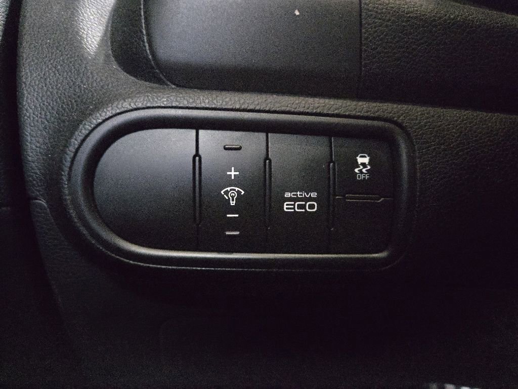 Used 2016 Kia Forte LX FWD image 16
