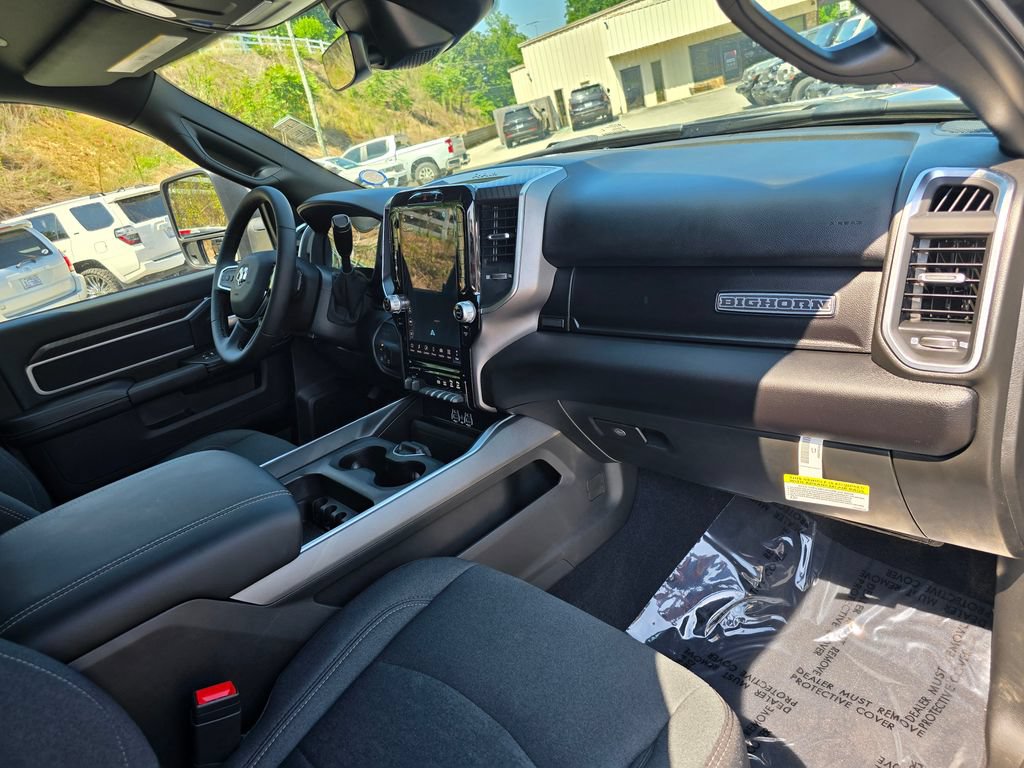 Used 2026 RAM 3500 Big Horn AWD/4WD image 29