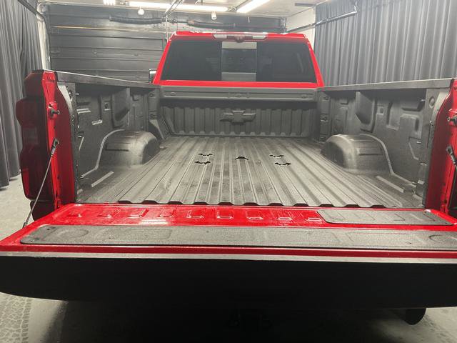 Used 2023 Chevrolet Silverado 3500 LTZ w/ LTZ Convenience Package image 10