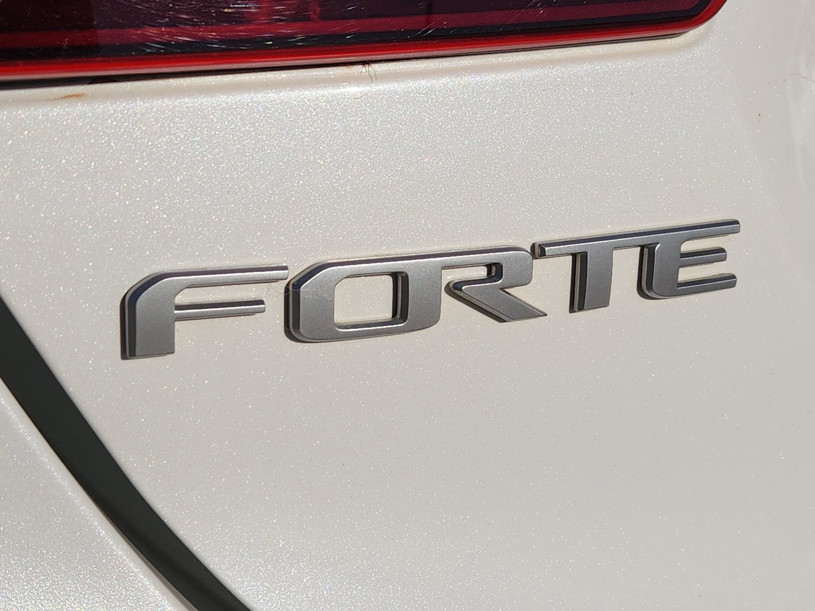 Used 2023 Kia Forte LXS w/ LXS Technology Package image 13