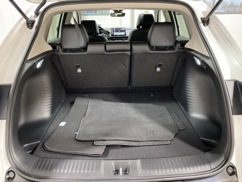 Used 2023 Honda HR-V EX-L image 14