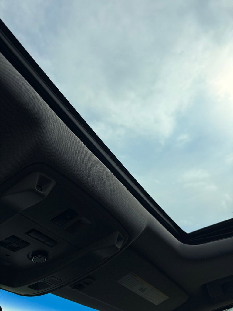 Used 2016 Cadillac Escalade Luxury image 20