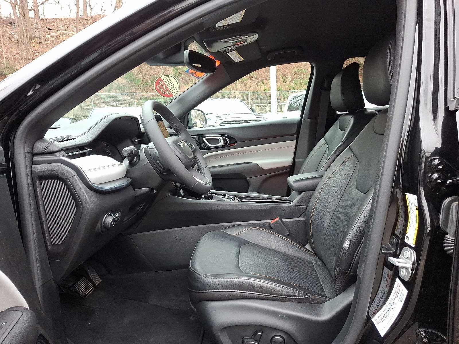 Certified 2023 Jeep Compass Limited image 14