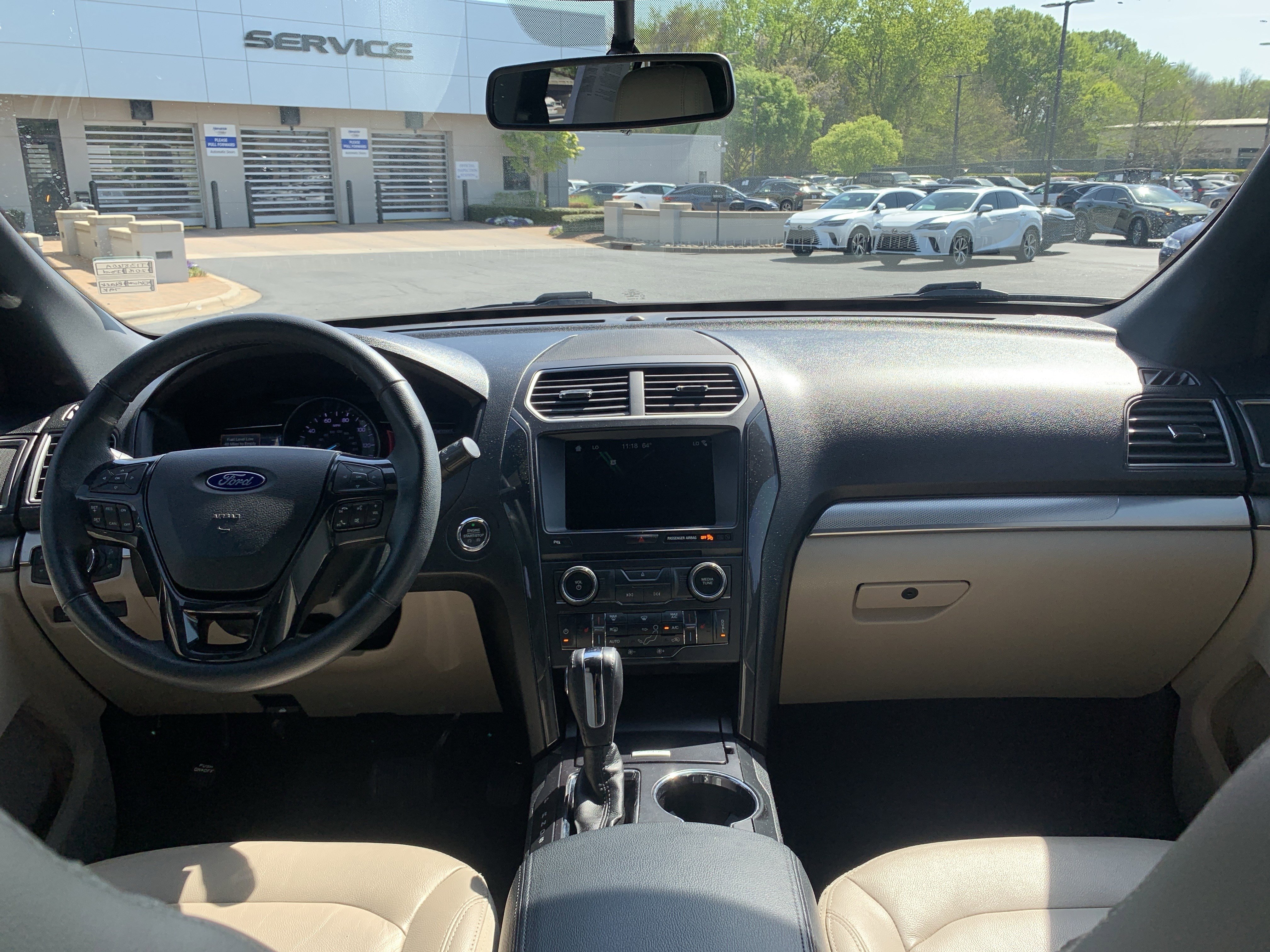 Used 2018 Ford Explorer XLT w/ Equipment Group 202A image 30