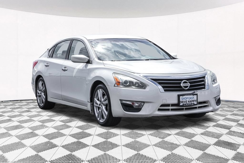 Used 2013 Nissan Altima 3.5 S FWD image 8
