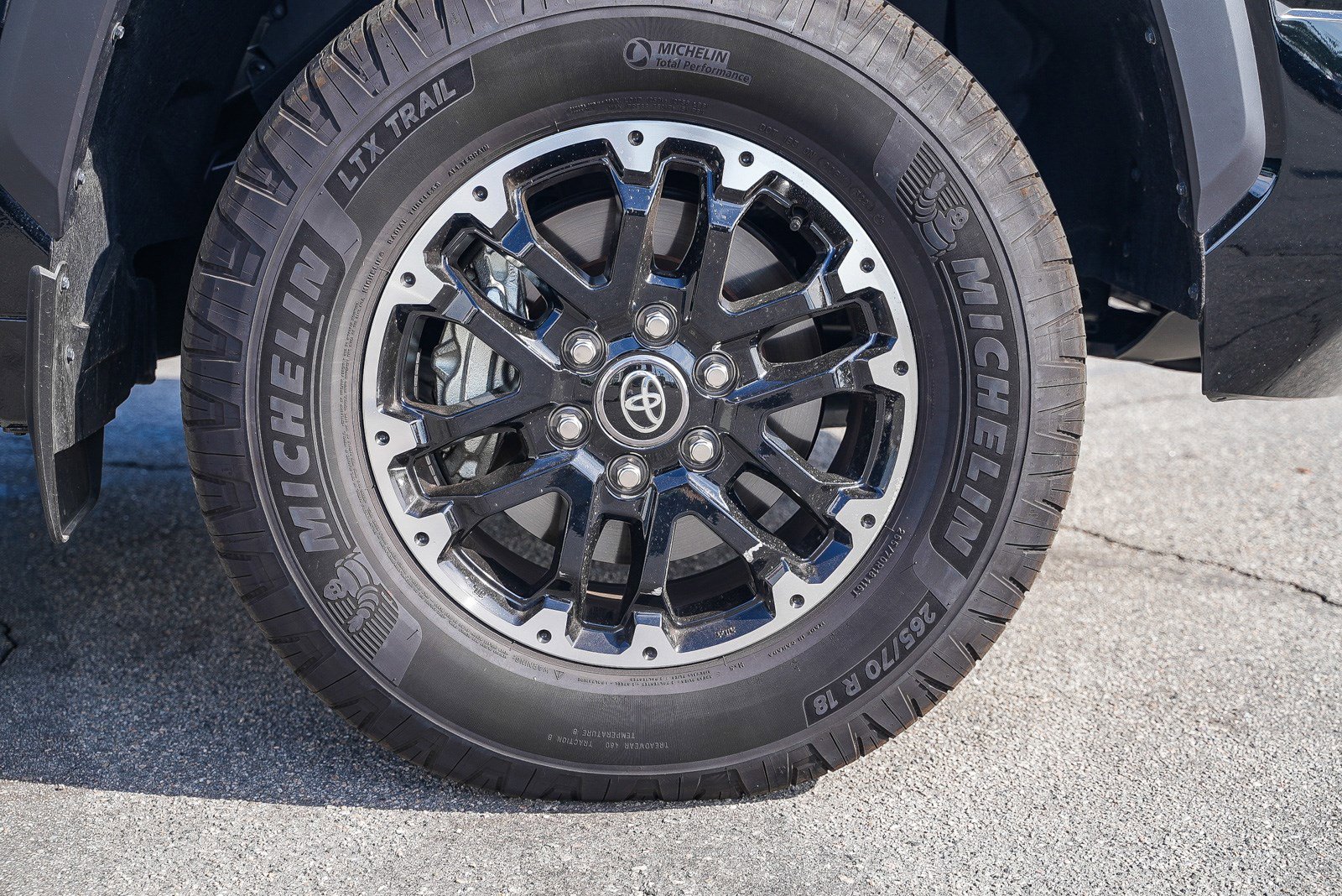 New 2025 Toyota Tundra SR5 image 12