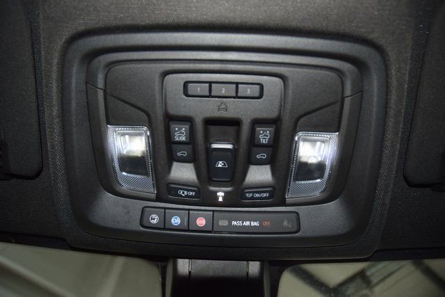 Used 2020 GMC Sierra 2500 AT4 w/ Technology Package image 46