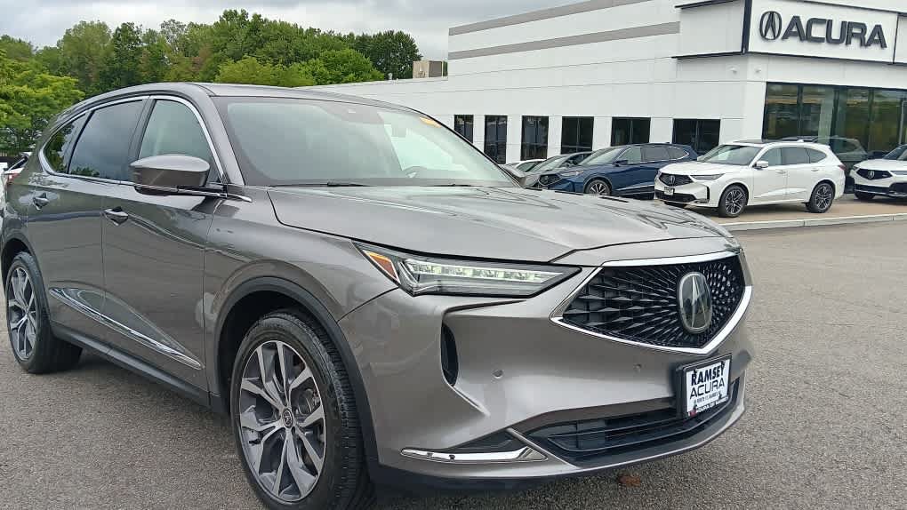 Used 2023 Acura MDX w/ Technology Package AWD/4WD image 8