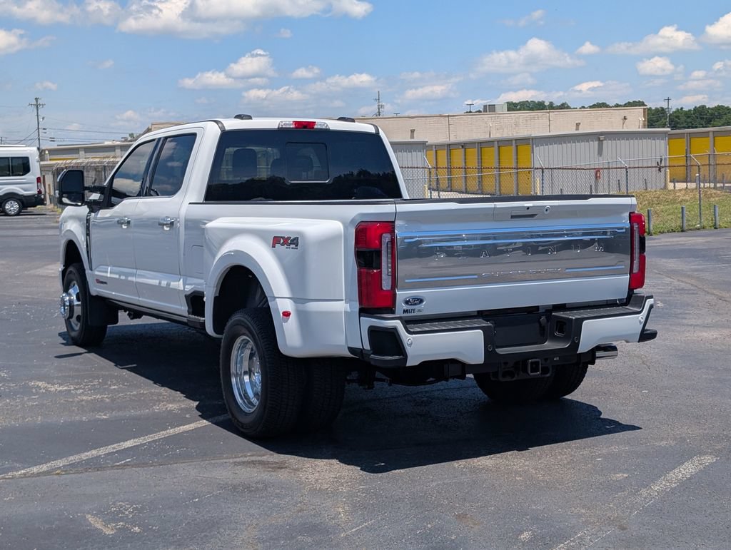 New 2026 Ford F350 Platinum w/ Platinum Plus Package AWD/4WD image 4