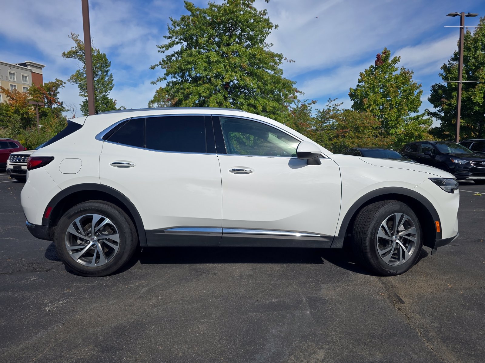Used 2023 Buick Envision Essence AWD/4WD image 18
