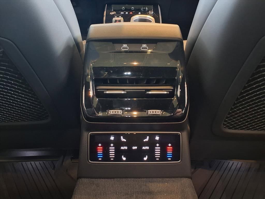 New 2026 Audi A6 Prestige image 21