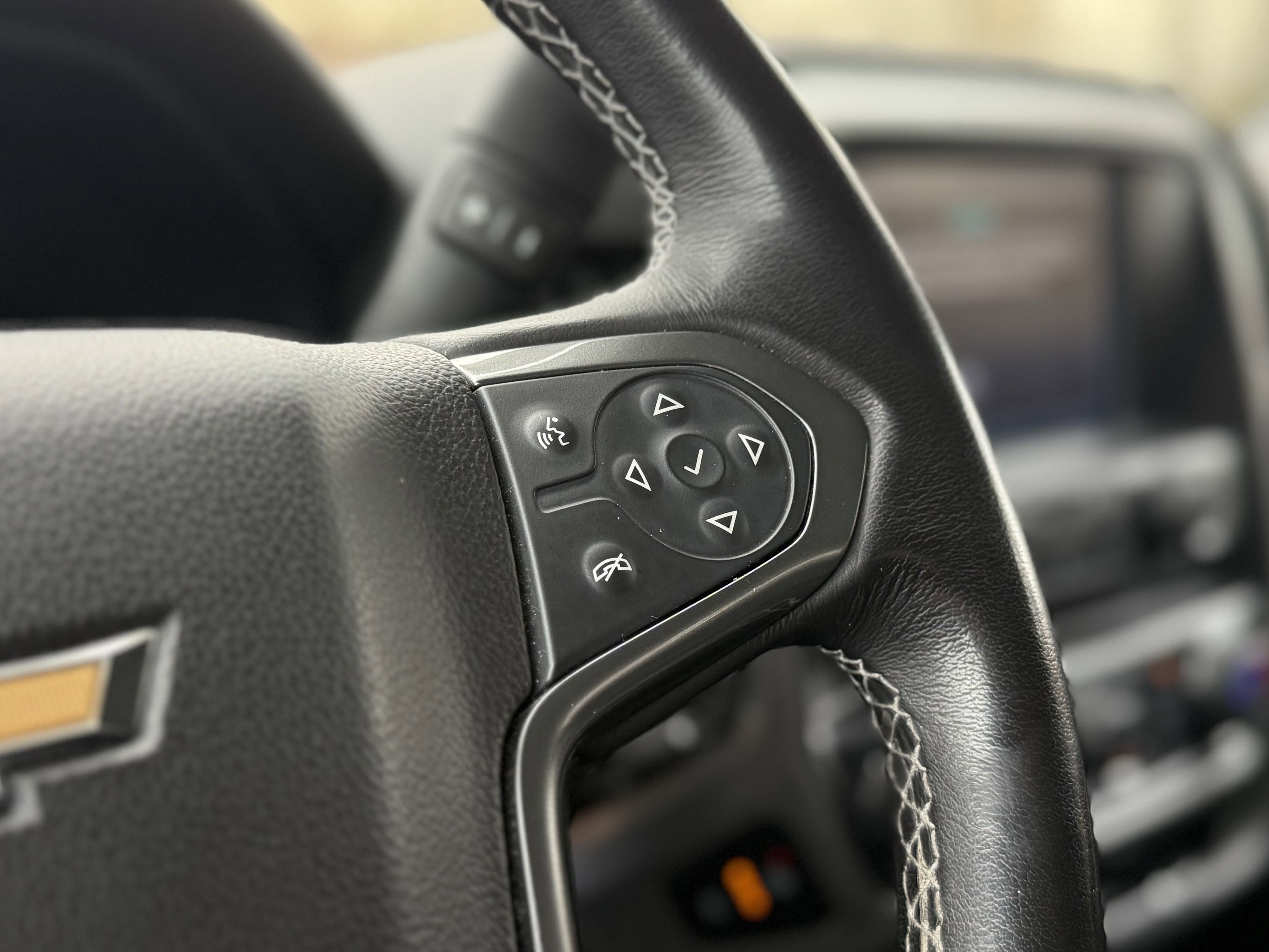 Used 2018 Chevrolet Silverado 1500 LT w/ All Star Edition image 17