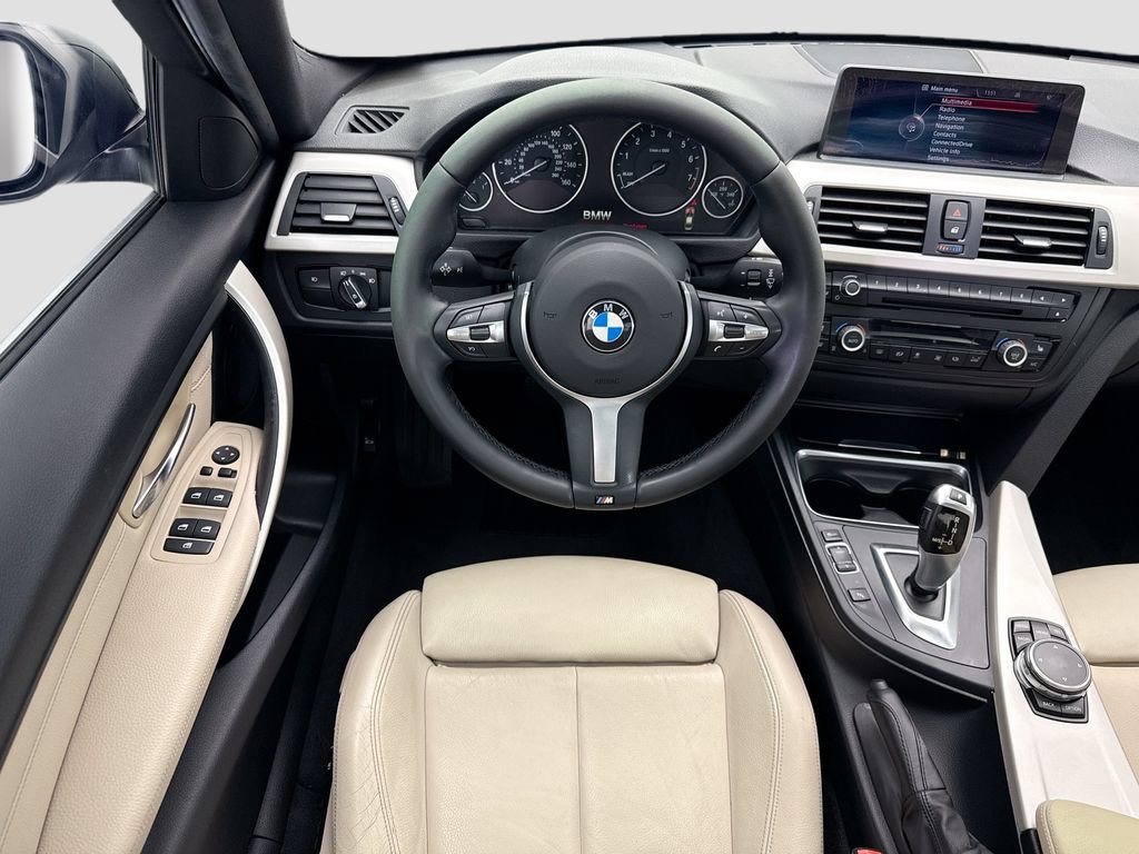 Used 2015 BMW 320i Sedan RWD image 10