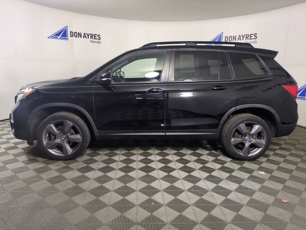 Used 2019 Honda Passport Touring image 2