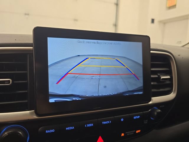 Used 2021 Hyundai Venue SE FWD image 23