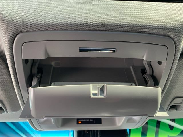 Used 2020 GMC Yukon SLT w/ Open Road Package RWD image 47