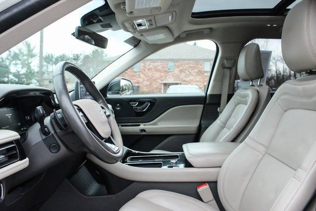 Used 2023 Lincoln Aviator Reserve w/ Elements Package Plus image 13