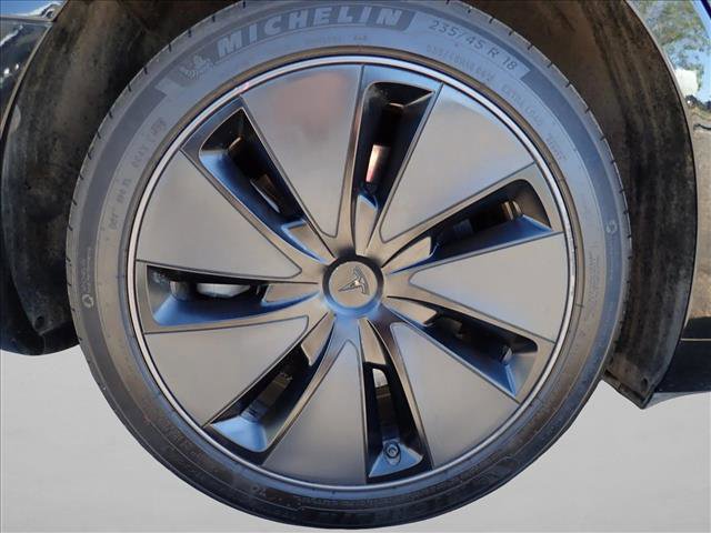 Used 2025 Tesla Model 3 Long Range RWD image 6
